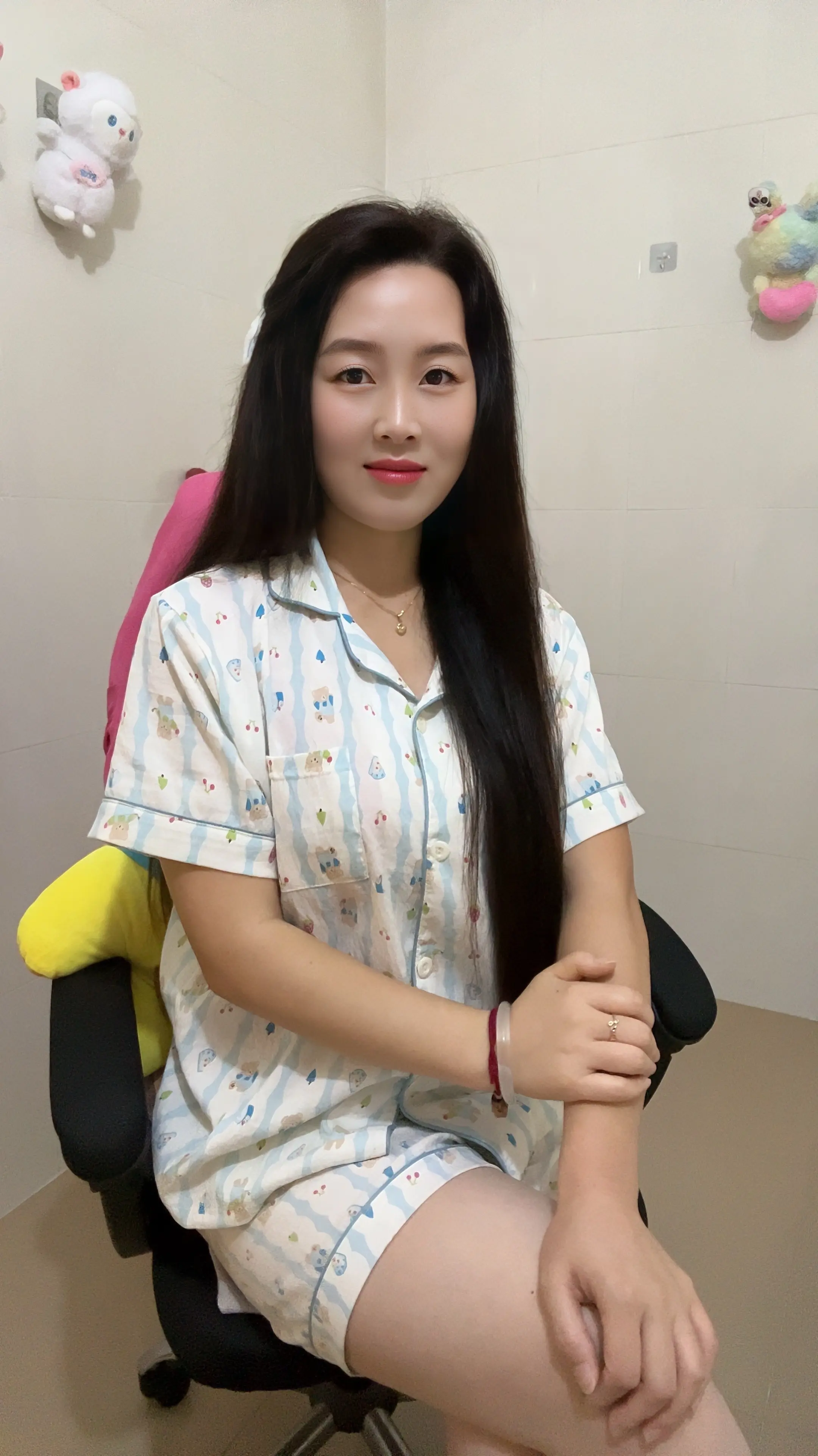 为了忘记前任 我谈了新的对象 后来也分了 从一年忘不 掉一个人 到现在...