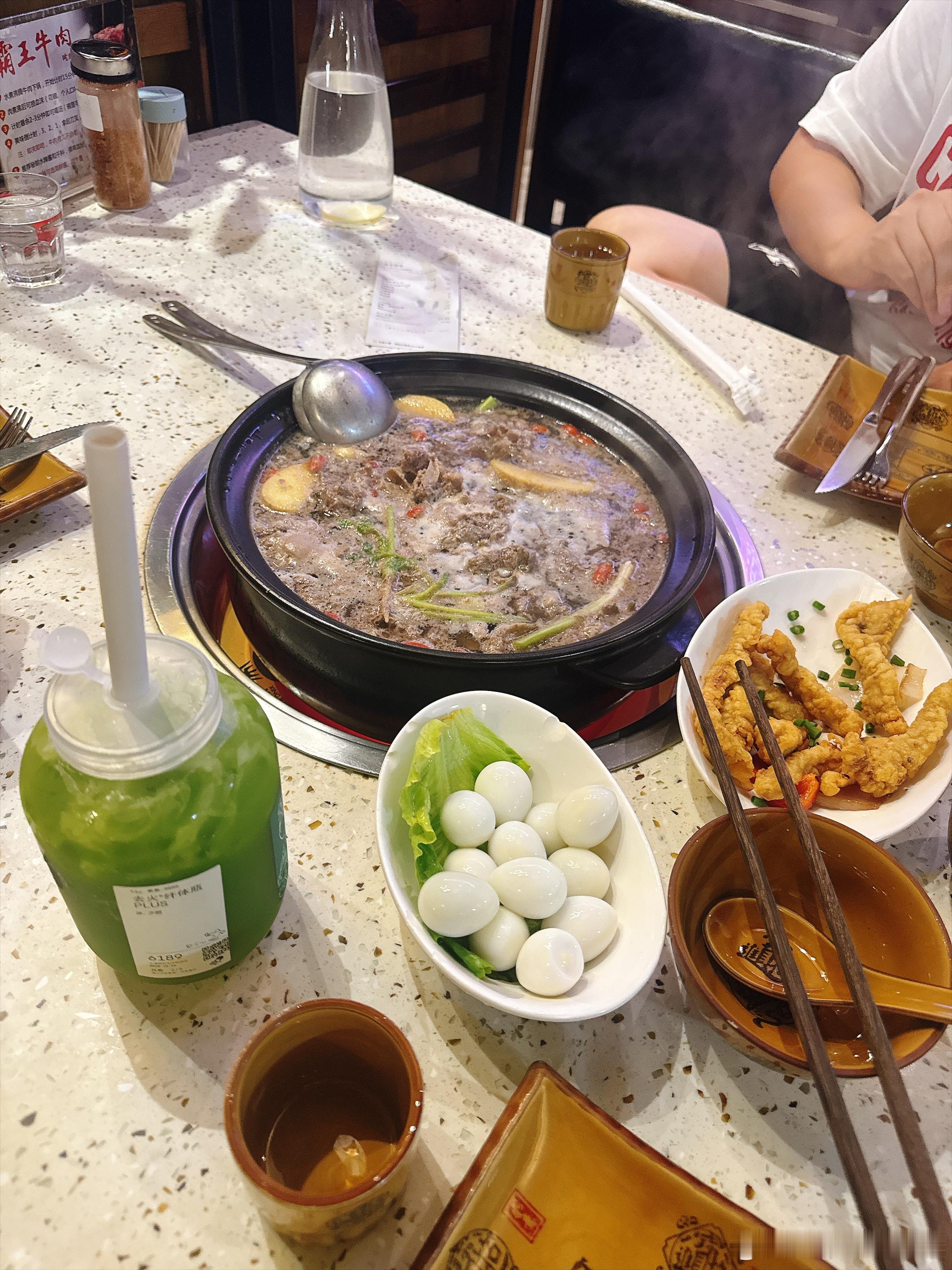 不想喝酒，想清醒看成毅直播！点了喜go，然后不知道能不能不喝！不知道能不能赶上[
