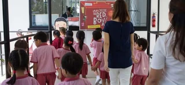 【明年起更多学前中心加入伙伴业者计划 公民儿童托儿月费顶限下调】明年起，将有更多