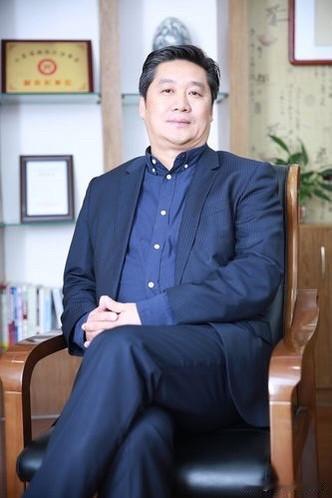 我是冷水畈曹庭政，在外打拼数十载，今年安心扎根大冶故土做乡土自媒体。此前写下劲牌