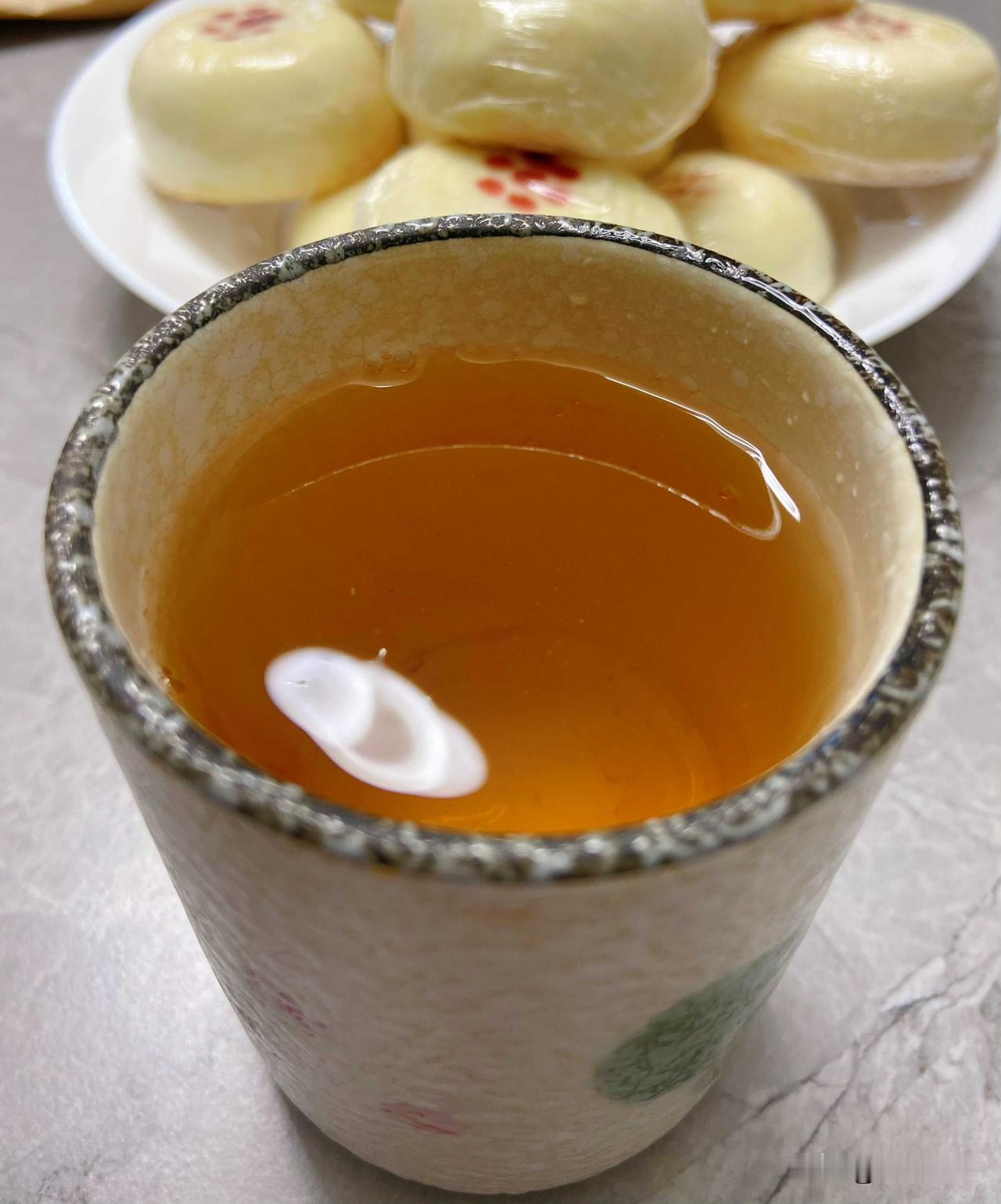 有一种这次的“两连降”是为了下一次更好的涨价。

哎～说到这个，真的是让燃油车都