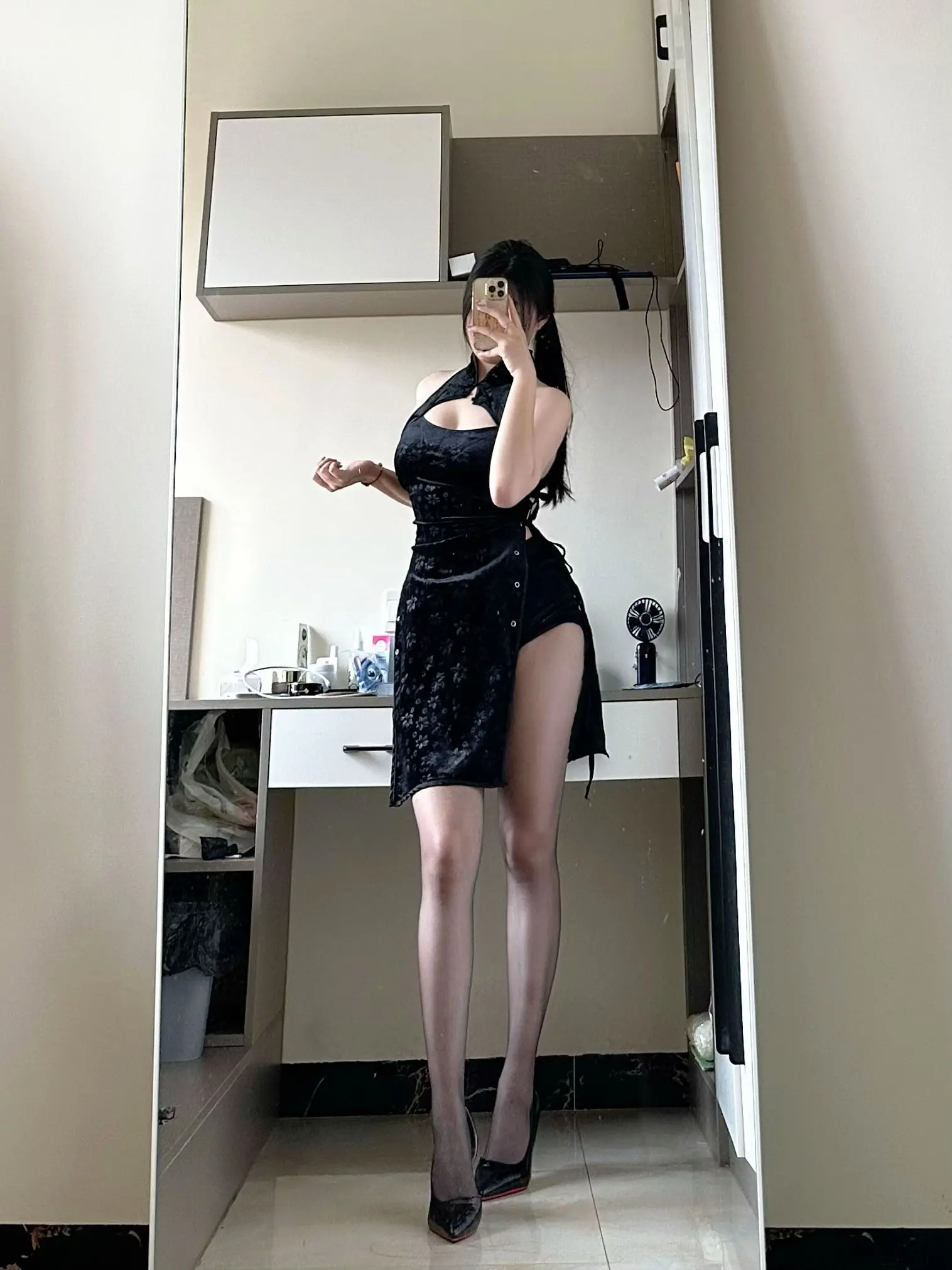 腰精已上线 随意穿搭 一起野个好身材 氛围感穿搭 旗袍