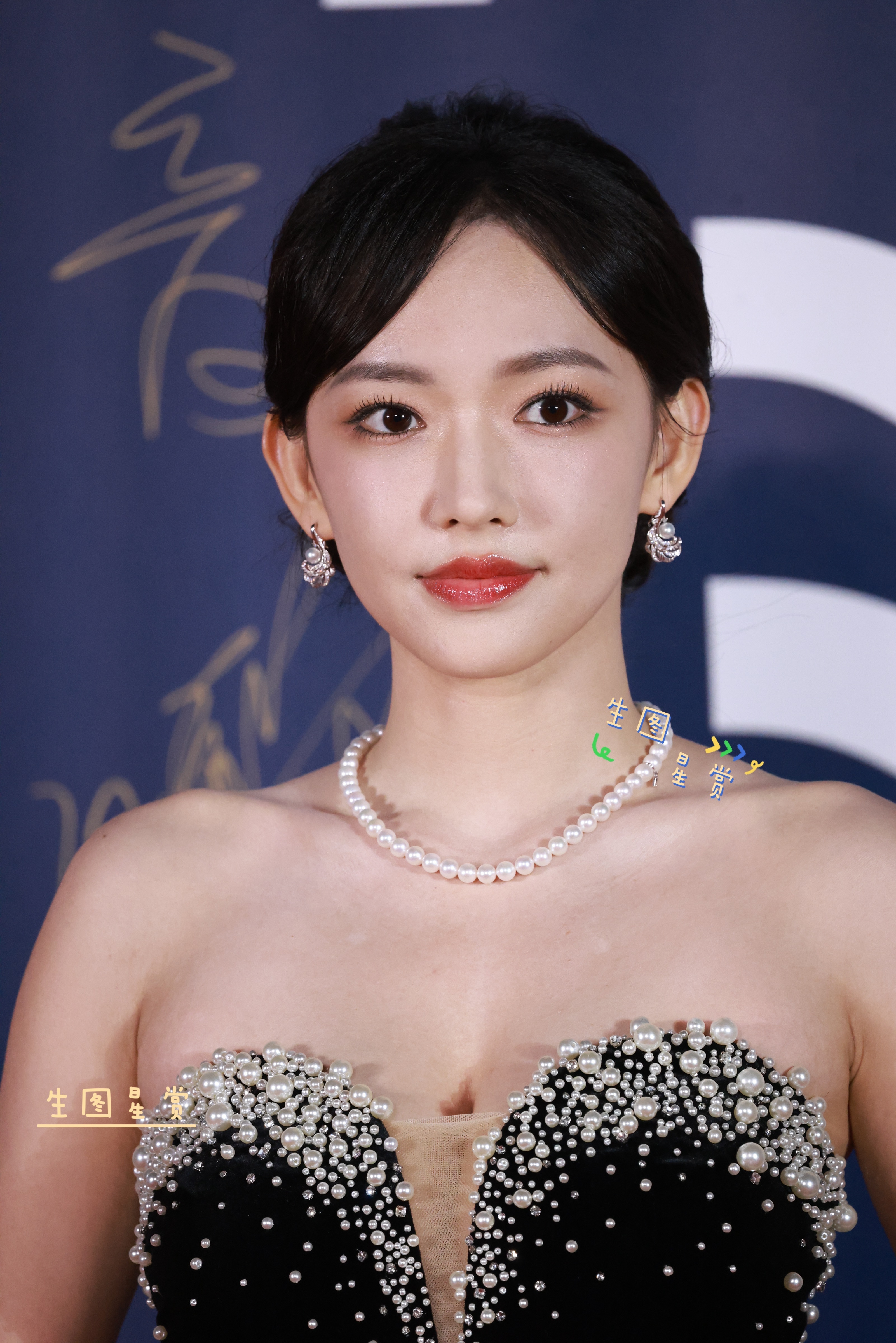 程潇亮相海浪电影周红毯，状态超好的美潇[期待][相爱]程潇[超话] ​​​