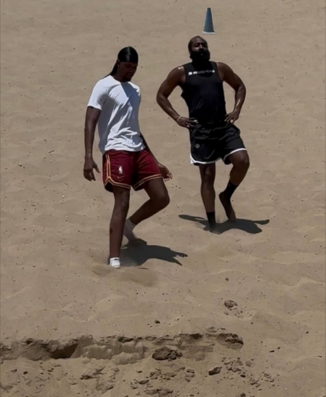 骑士面临薪资爆炸，快船交际花提前布局。nba休赛期 ​​​