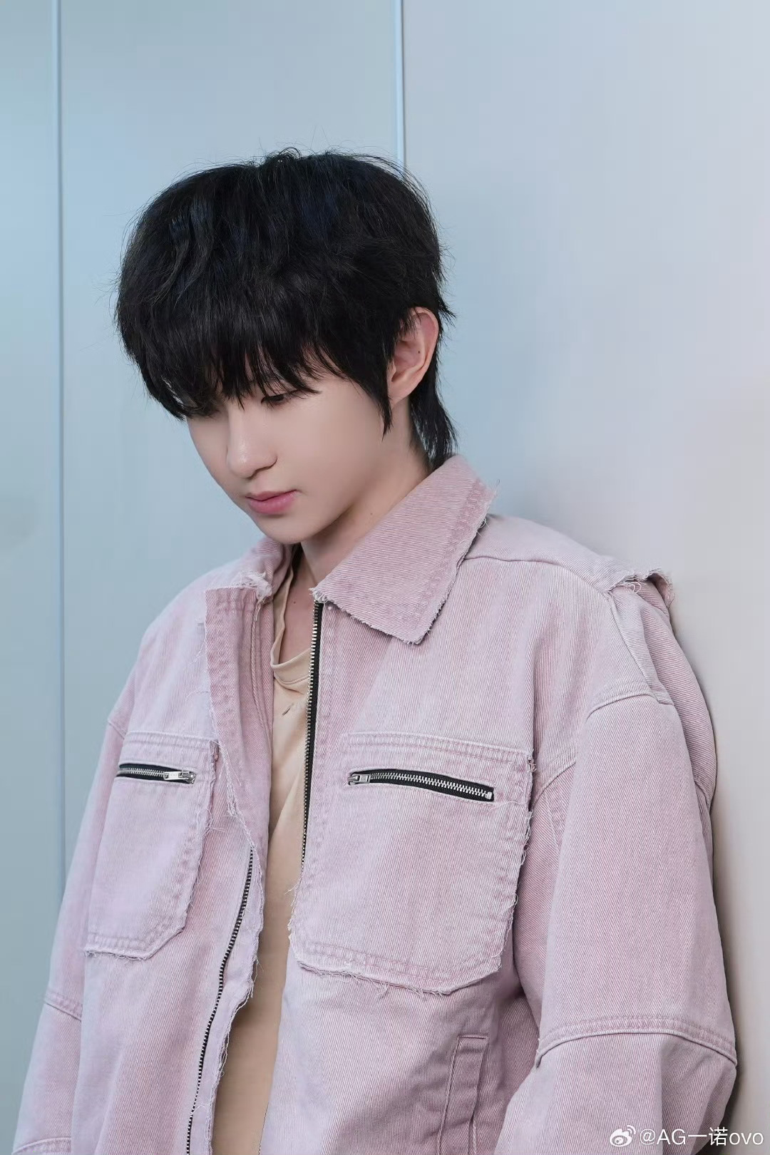 一诺和夏之光原生家庭对比看完他俩聊原生家庭真的好戳人，成长环境差太多了。有人从小