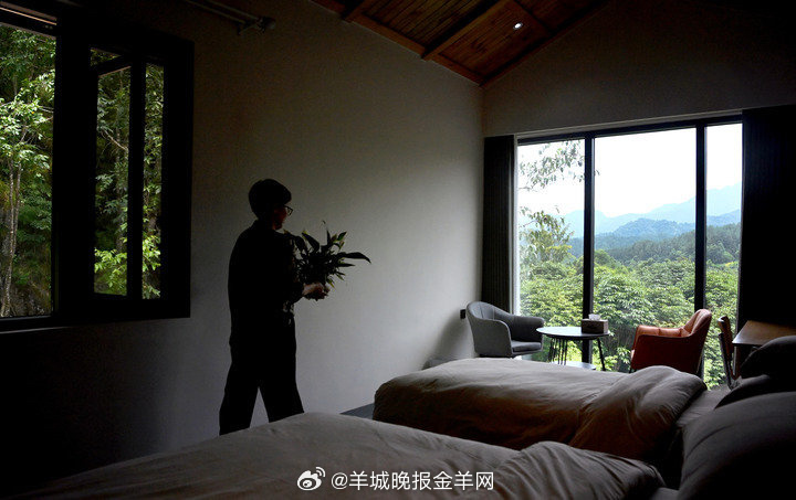 【#携程被指调价助手后台强改商家价格#】酒旅行业的“内卷”也正在愈演愈烈，作为中