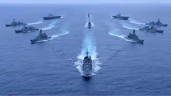 是杞人忧天嘛？应该不是。中日关系持续恶化，爆发军事冲突的风险显著增加。人们普遍担