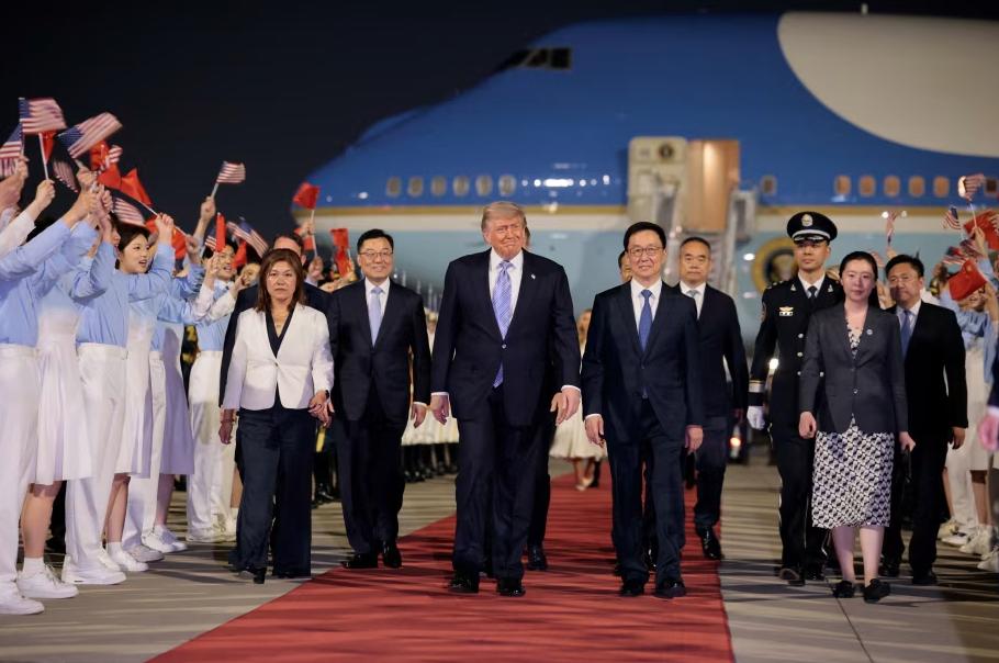特朗普在北京受到了"难以想象的热烈欢迎"！很多人以为中国这是在示好、在放低姿态。