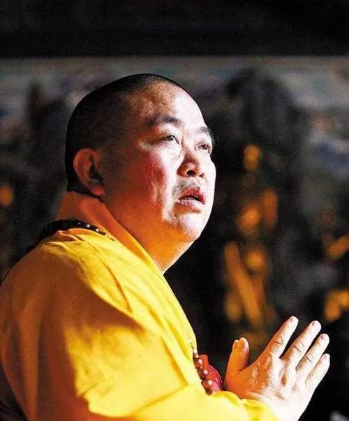据少林寺官方网站7月27日消息，少林寺住持释永信涉嫌刑事犯罪，存在挪用侵占项目资