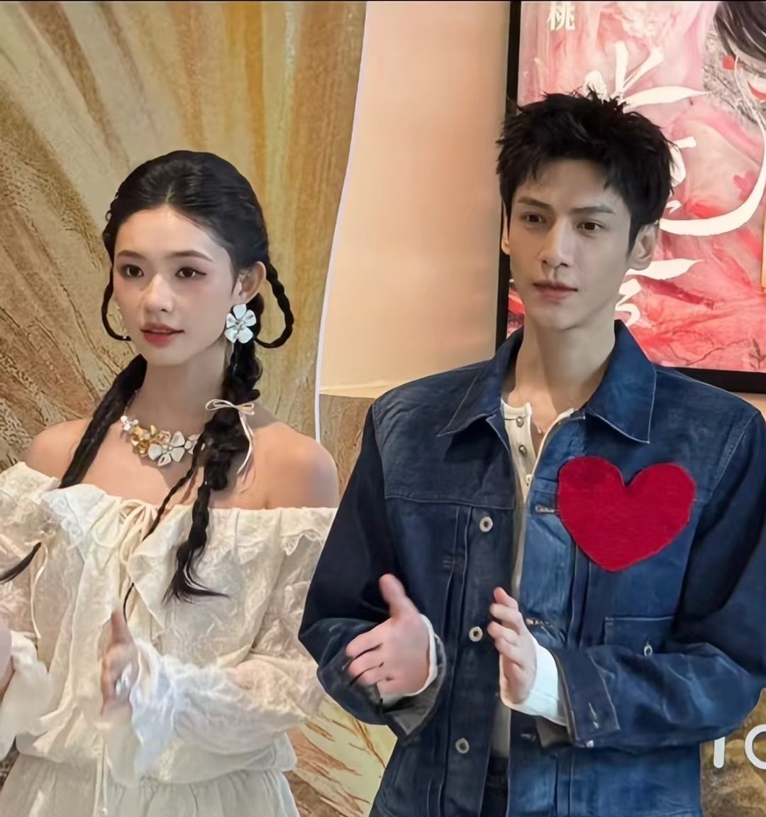 林允 cp感是一种玄学那肯定还是我们俪谁最权威啊 男帅女美的 对我眼睛很友好 水