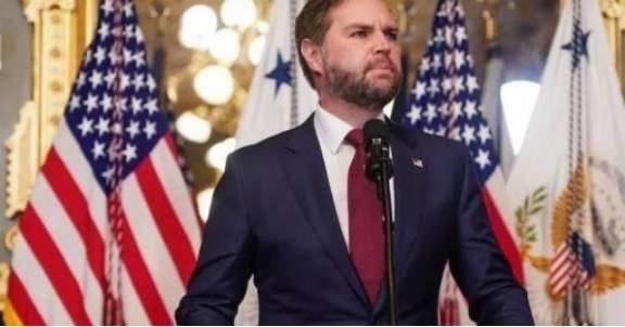 美国副总统万斯曾经表示：美国最大的错误就是，在苏联解体的时候，美国只把心思放在了
