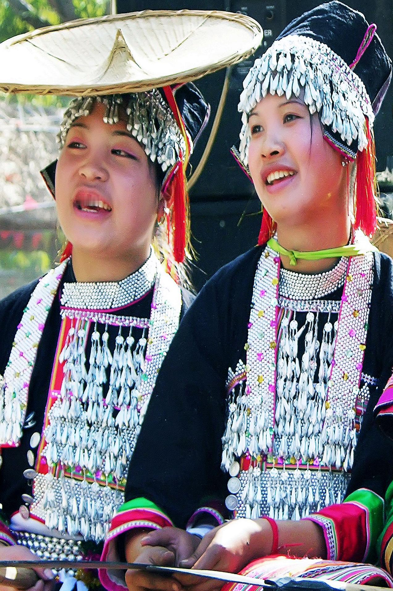 【哀牢山下的“花腰傣”风情】#云南哀牢山旅行攻略# 云南省新平彝族傣族自治县的哀