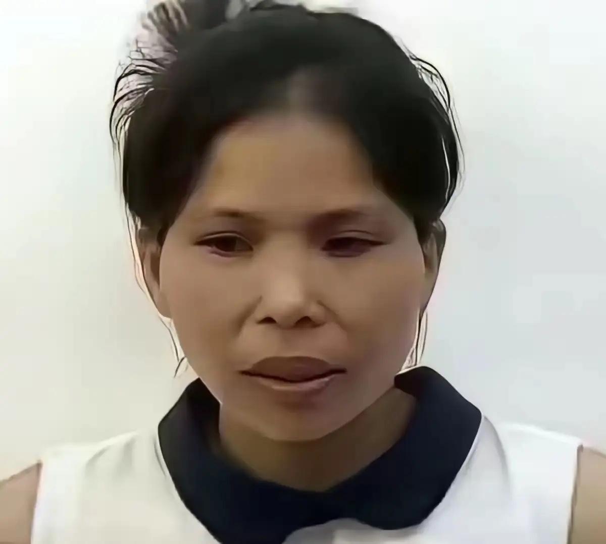 她叫伍继红，1998年毕业于中国人民大学。因当年取消分配工作，她找工作，笔试通过