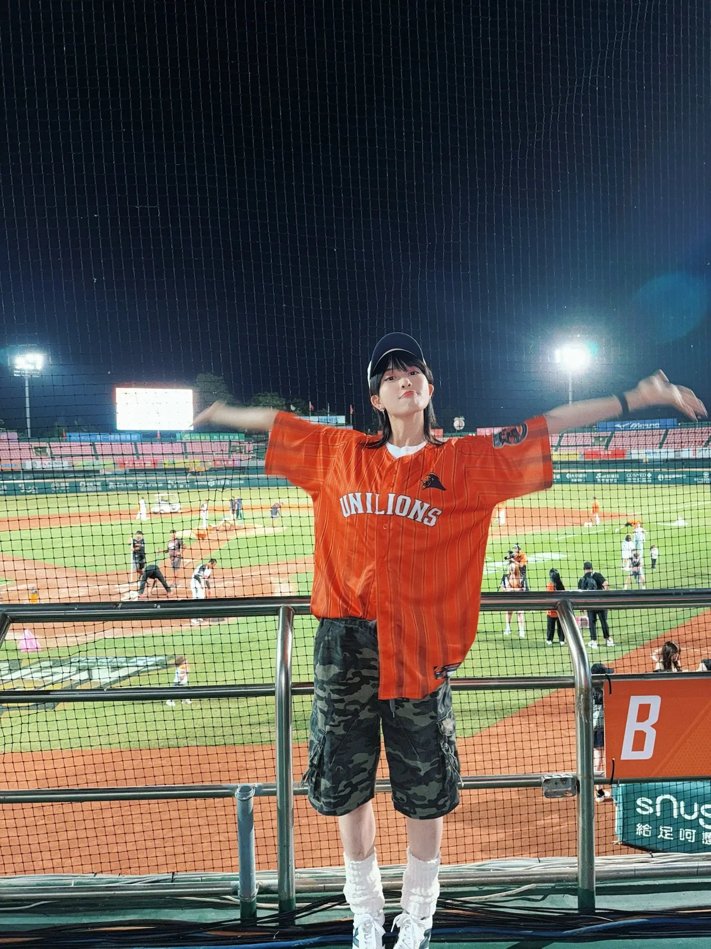 看球了⚾🦁 统一狮×兄弟象 穿了球迷朋友送的球衣!