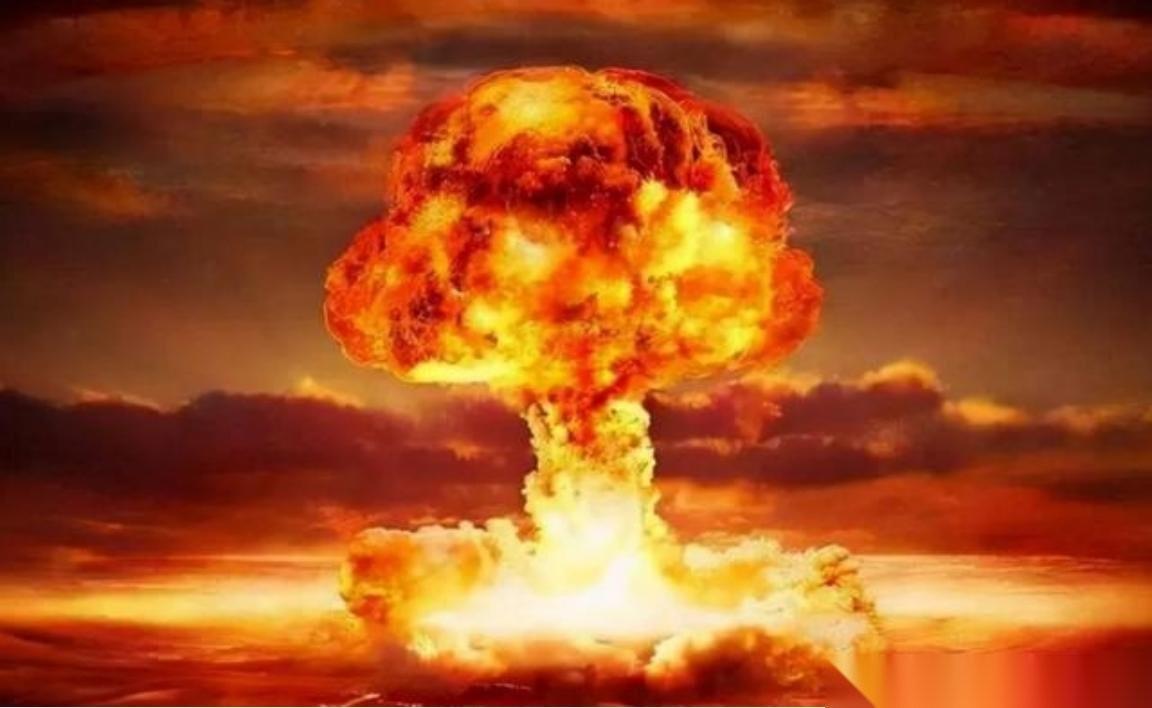 美方专家表示，一旦美方向着中方开战，不管是核武器还是什么，中方都会应接不暇，如果