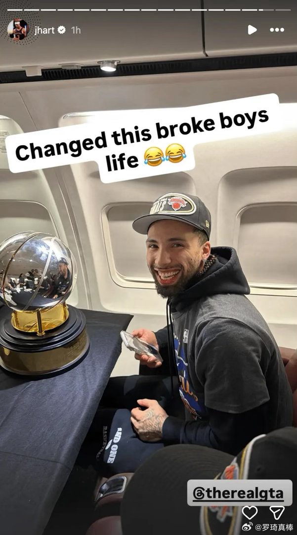 NBA季后赛，尼克斯客场130-93战胜骑士，系列赛大比分4-0淘汰对手晋级东部