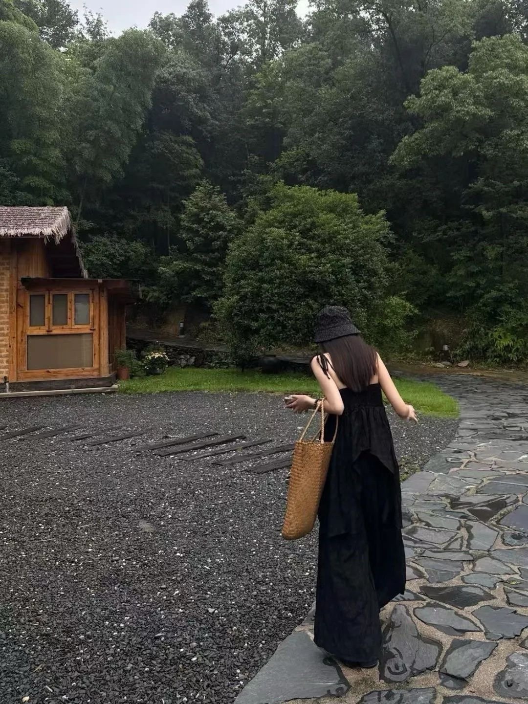 𝓝𝓲𝓬𝓮 𝓭𝓪𝔂💭舒服就靠近，累了就远离跟着感觉走，答案自然有 