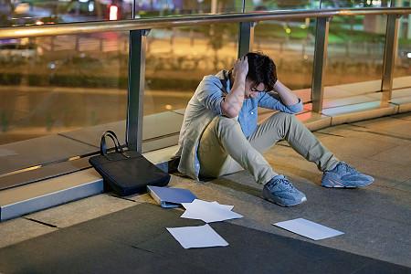 “被灵活”的高学历人群，张教授关注过吗？

第一波“被灵活”的高学历人群，出现在