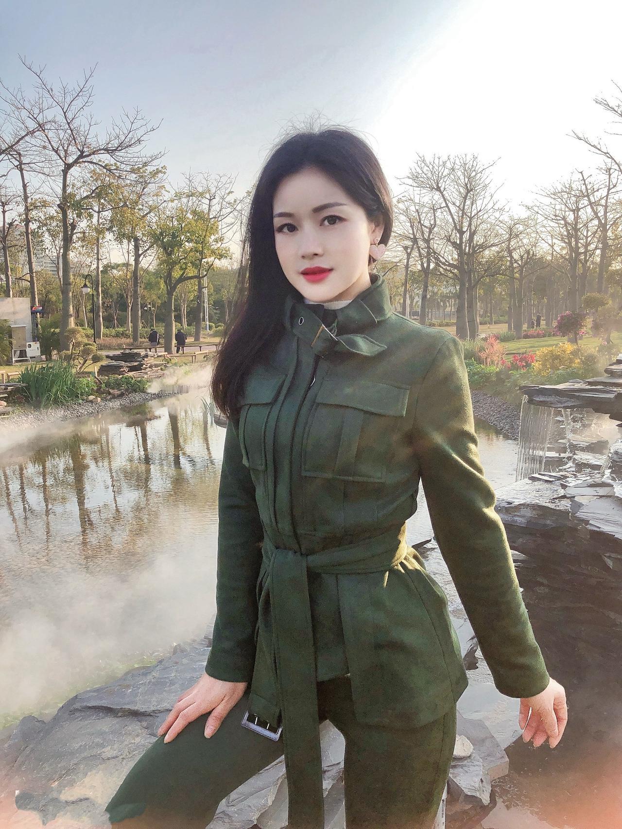 热爱生活的人，总会被生活温柔以待。用心感受，处处皆是风景，愿我们在平凡的日常里，