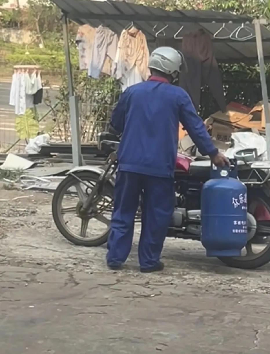 问一下不同地方的朋友，你们那煤气多少一罐？