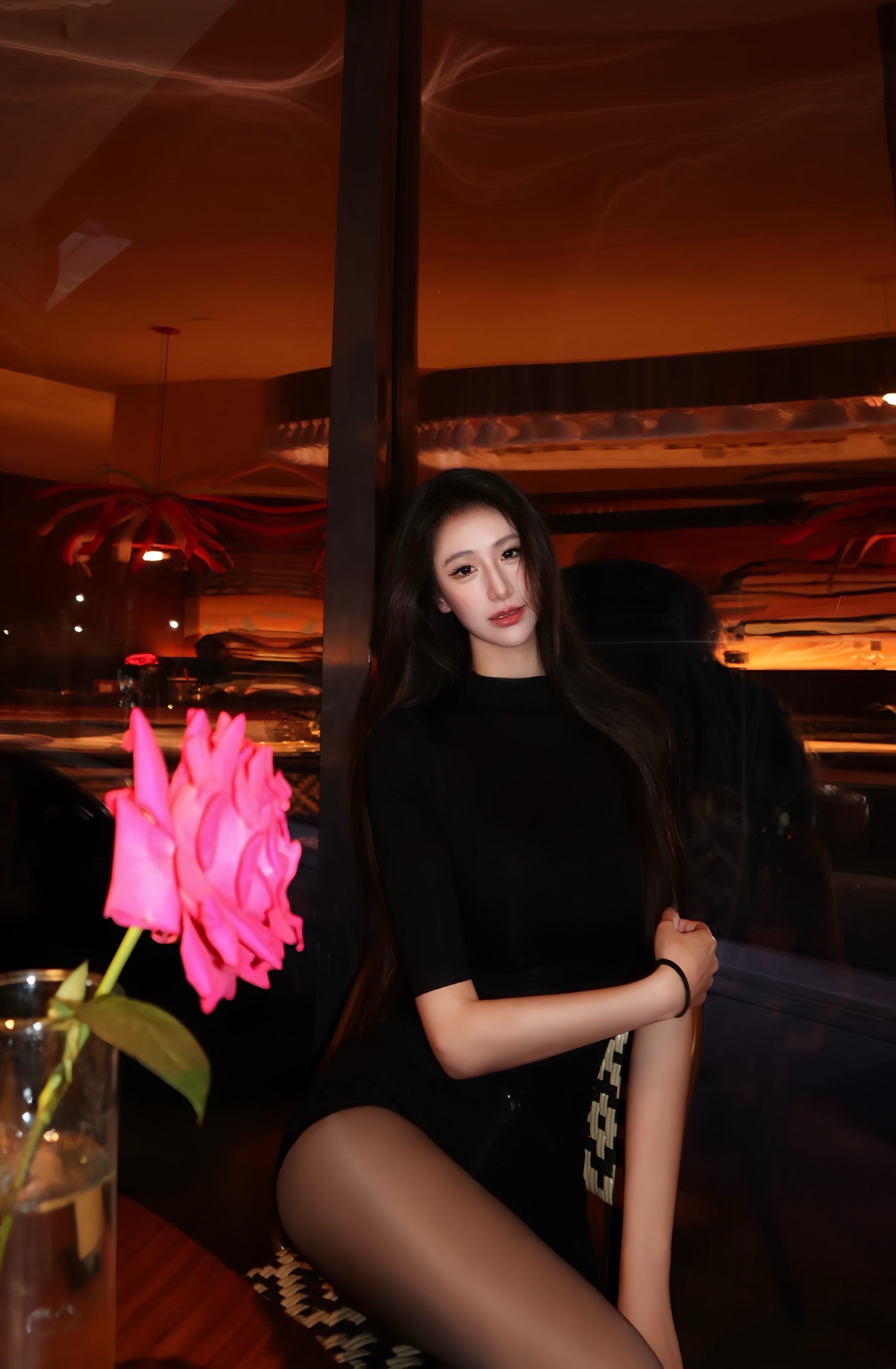 对视的那一秒，是否心跳也会共鸣