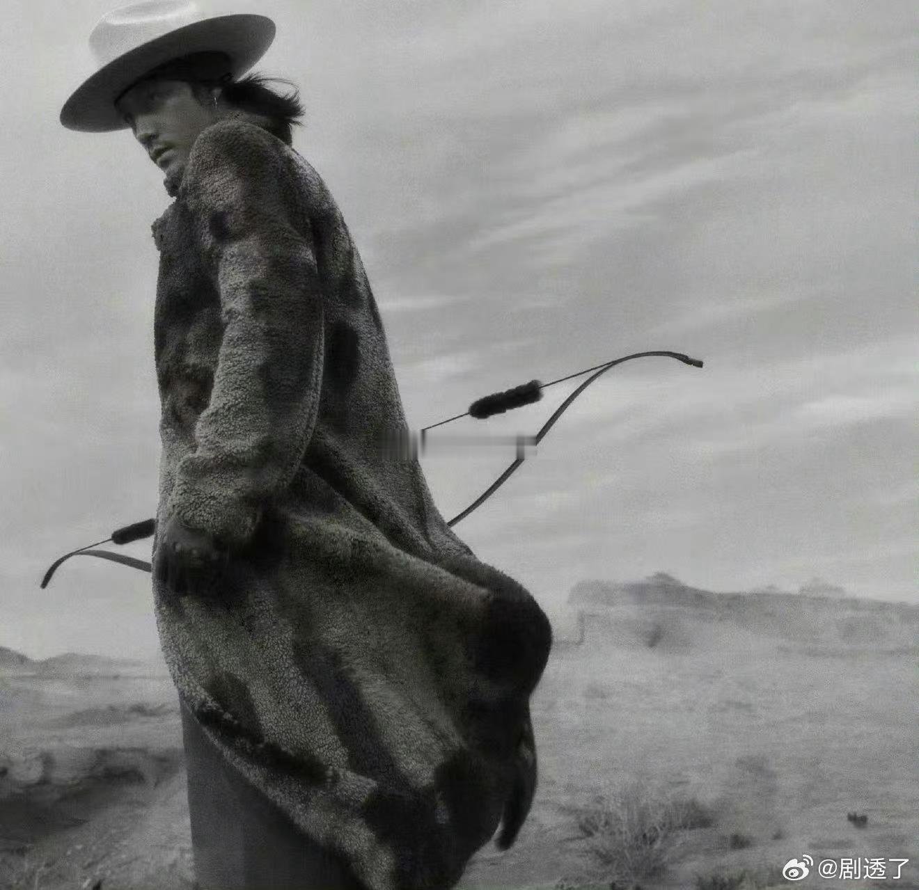 春节档的第一箭是此沙射的 本来就狠狠期待《镖人》，看完此沙射箭预告直接锁死！眼神