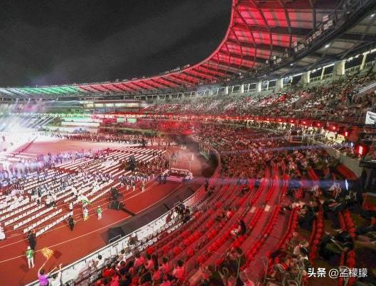 【日媒】万万没想到！开幕式看台空位十分显眼，时隔32年在日本举办的亚运会开幕式远