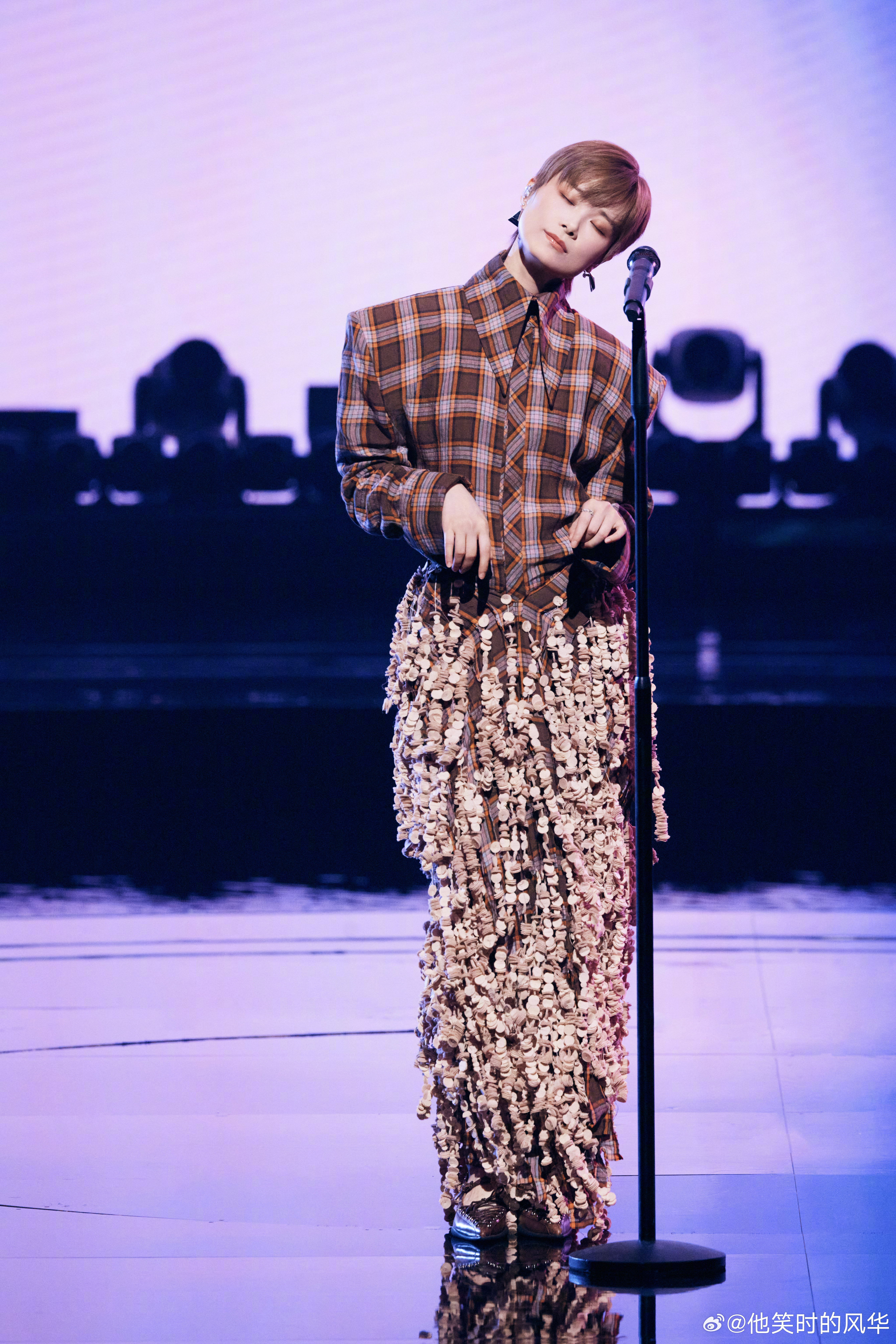 王菀之说李宇春的歌声有时尚感🎤嗓音自带清冷疏离质感，搭配前卫编曲设计，听觉体验