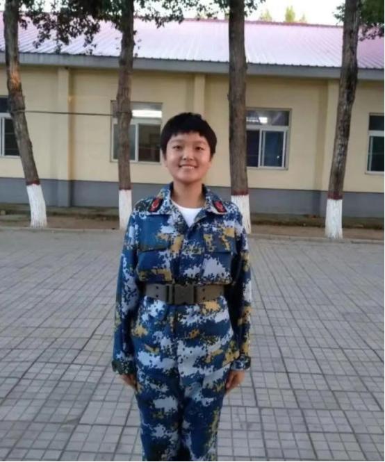 王心仪，河北衡水人，00后狠人！2018年高考考了707分被北京大学录取，却在大