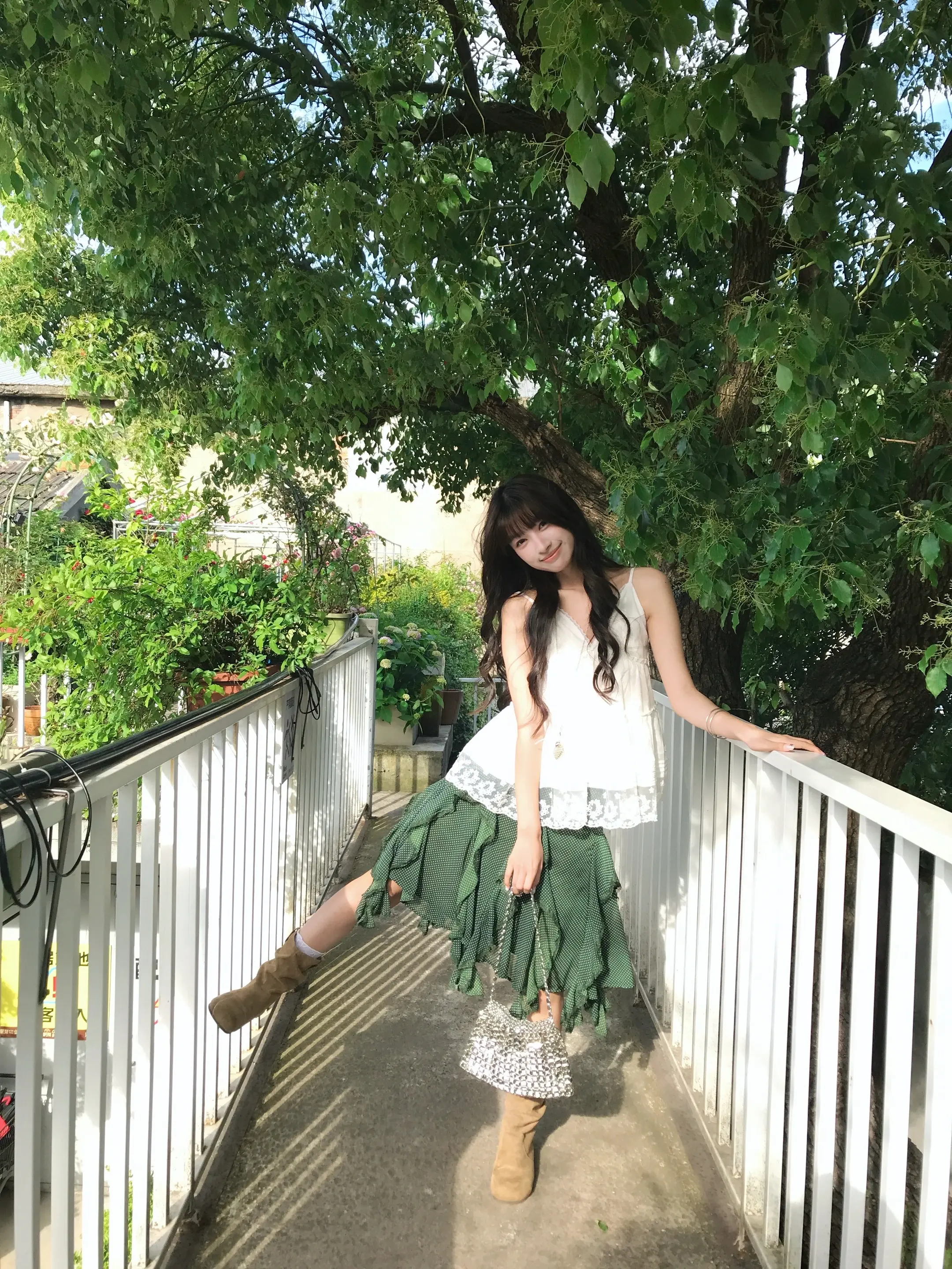 所有人保持独立。