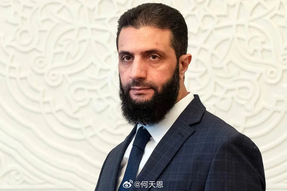 叙利亚各派别动员起来了，准备攻击目前占领该地区的以色列军队。来自阿拉伯部落军的贝