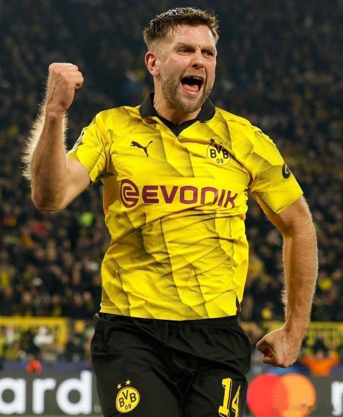 今日足球赛前分析：周日 019 德甲多特蒙德vs弗赖堡 多特蒙德处于德甲上游，冲