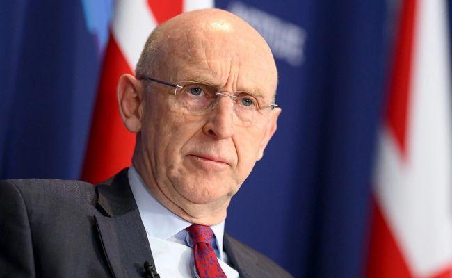 英防长惊人言论：妄图抓捕普京，背后野心昭然若揭。
 
近日，一则令人咋舌的消息在