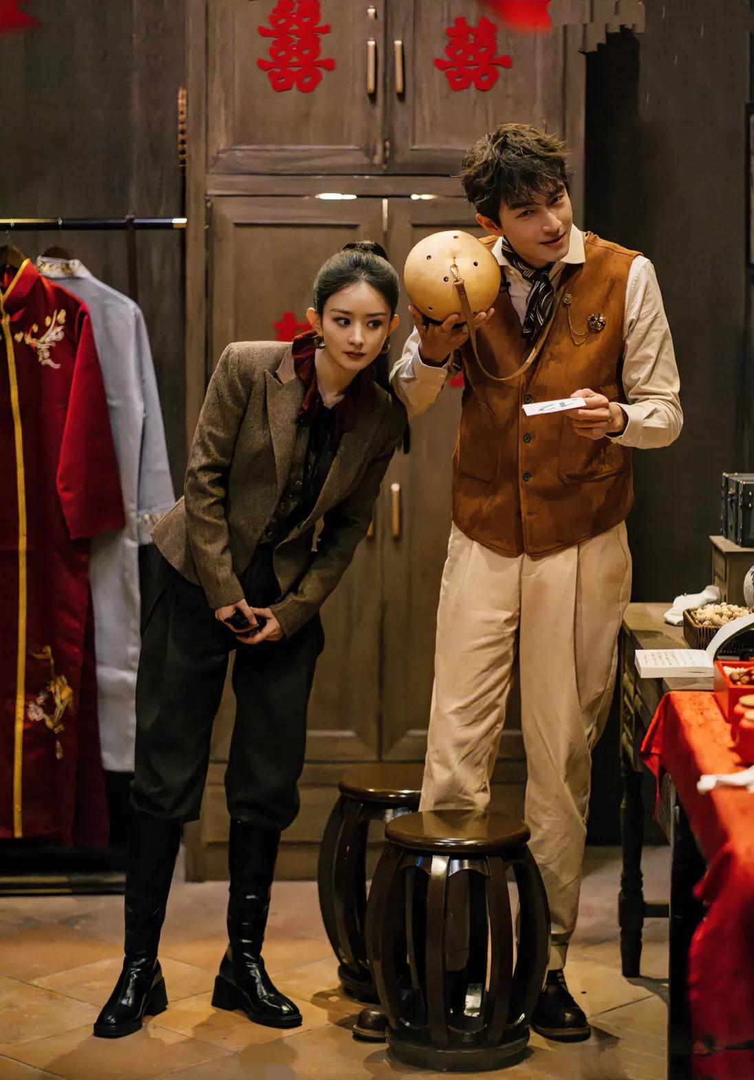 啊啊啊好美，赵丽颖粉丝好忙、好幸福！ ​宝子们与凤行可以无限看了吗……本来看不完