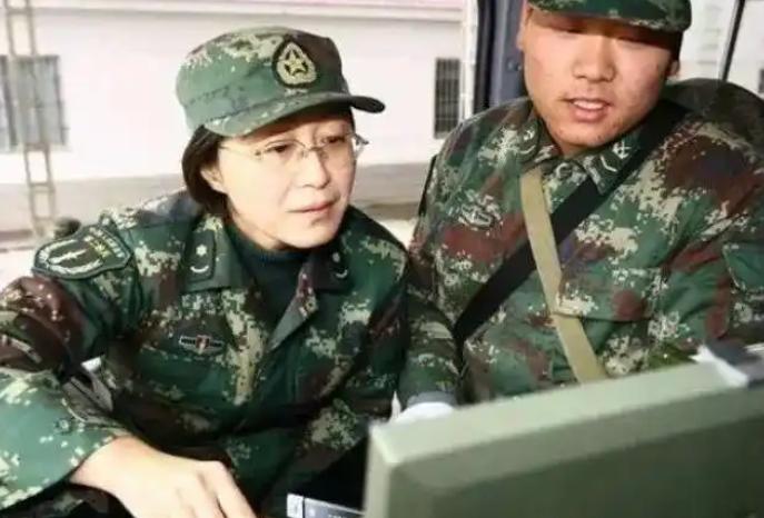比导弹还可怕的女人，美国没掌握的技术，中国掌握了，破解出钱学森的难题，成功研制可