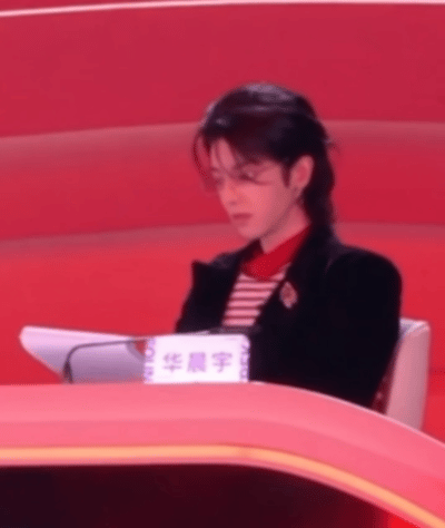 能不能所有歌都从华晨宇嘴里过一遍高音界的神!华晨宇开口，通透高级感直接拉满。那英