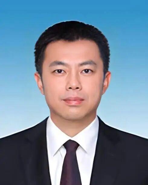 中国移动某重要子公司的董事长已确定由张平宗担任，他就是中国移动云能力中心新任董事
