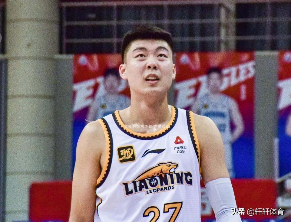 最近一直在传辽宁男篮前锋俞泽辰，要在3月28日至4月5日转会窗口期离开辽宁男篮，