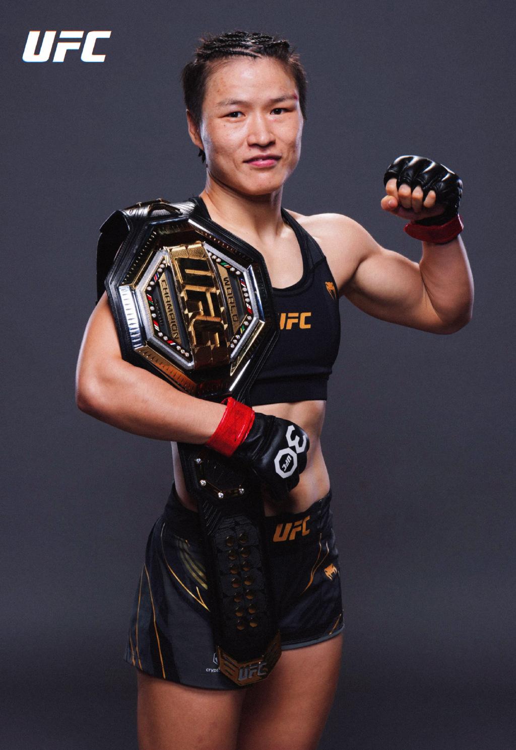 当地时间8月19日，美国波士顿举行的UFC292比赛中，现任女子草量级冠军、中国