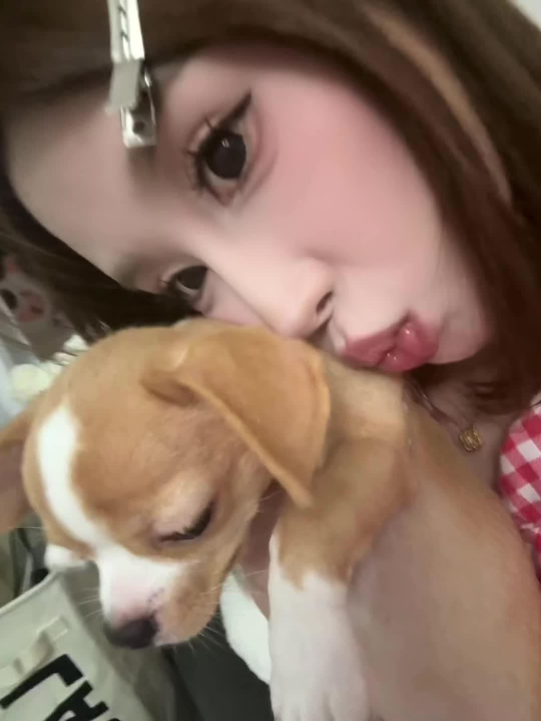 终于理解当妈后手机真的全是崽崽的照片