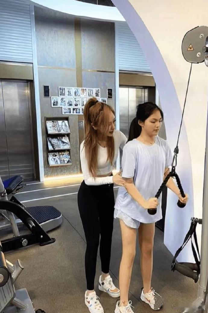 王诗龄的腿是真实存在的吗 ​​​