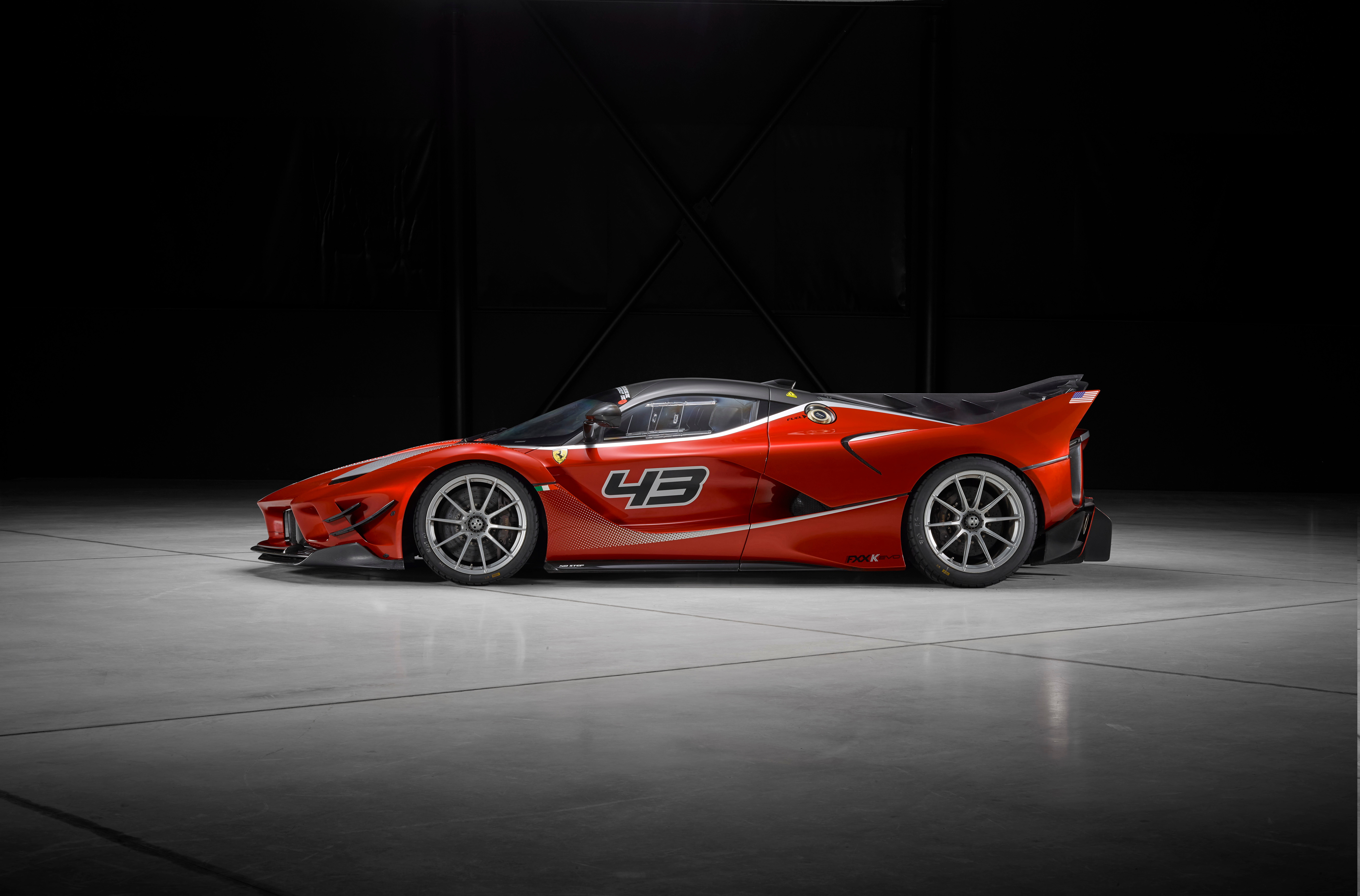 Ferrari FXX-K Evo法拉利 FXX-K Evo是不是比普通FXX-
