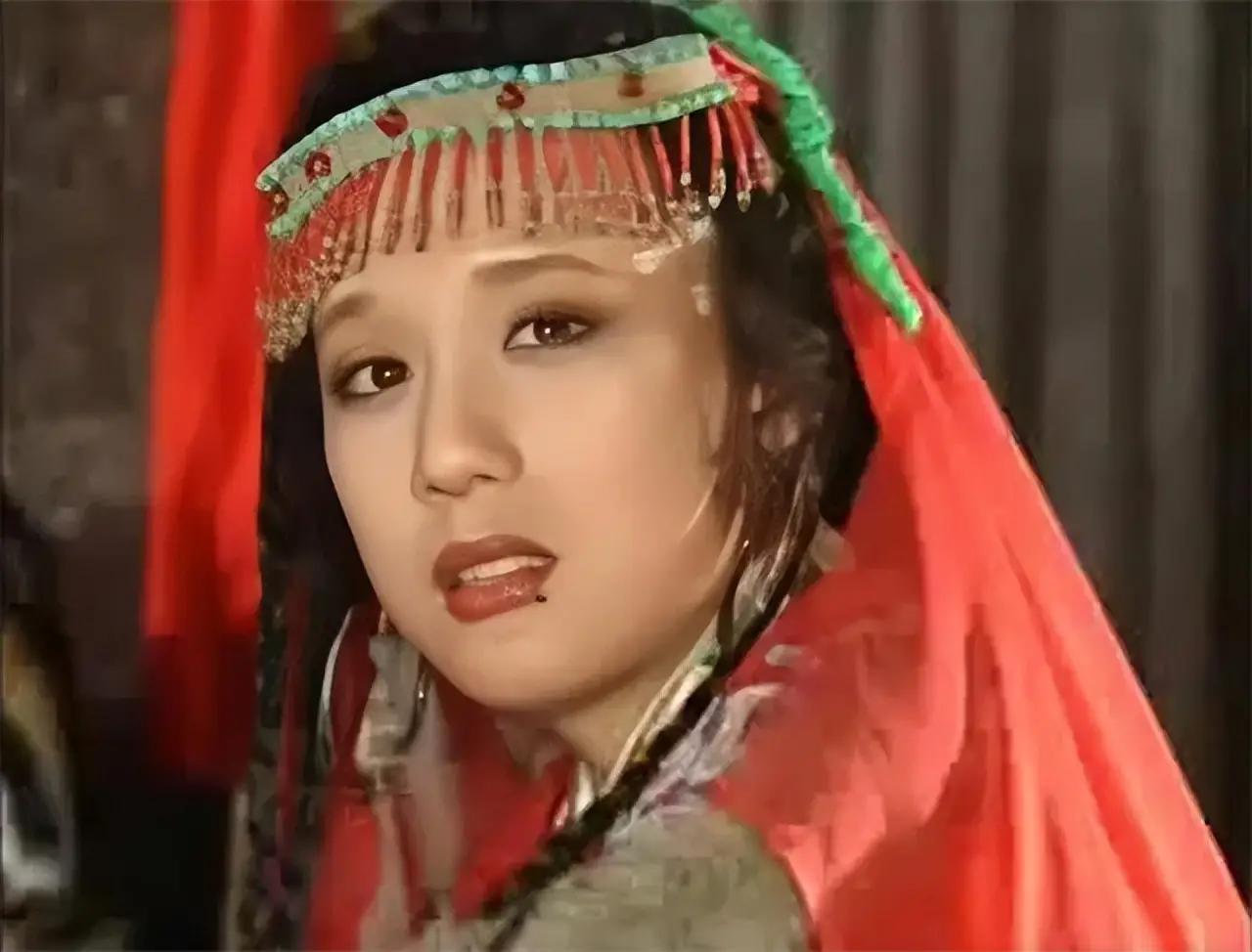 1047年，李元昊见到太子宁令哥将要迎娶的没移氏后，当场呆住，这没移氏也太美了。