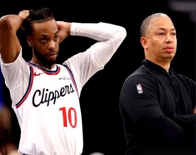 领先13分，比赛剩最后几分钟，球在伦纳德手里。
稳了。所有人都这么想。
对面勇士