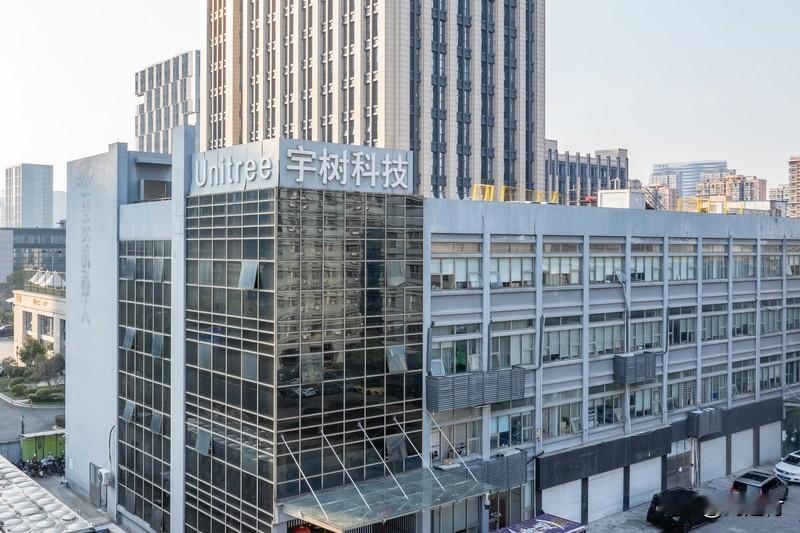王兴兴冷面IPO与宇树天价开盘资本局 王兴兴冷面 IPO 和宇树天价开盘的资本局
