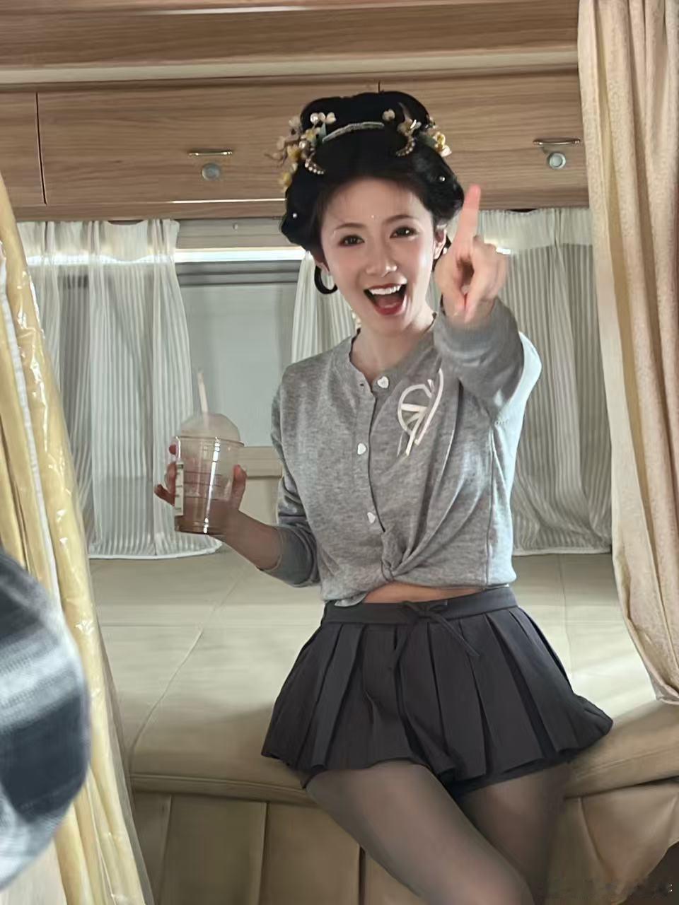 崔千金逐玉中最大恋爱脑 别人在《逐玉》里搞事业、搞复仇、搞权谋，只有崔千金专心搞