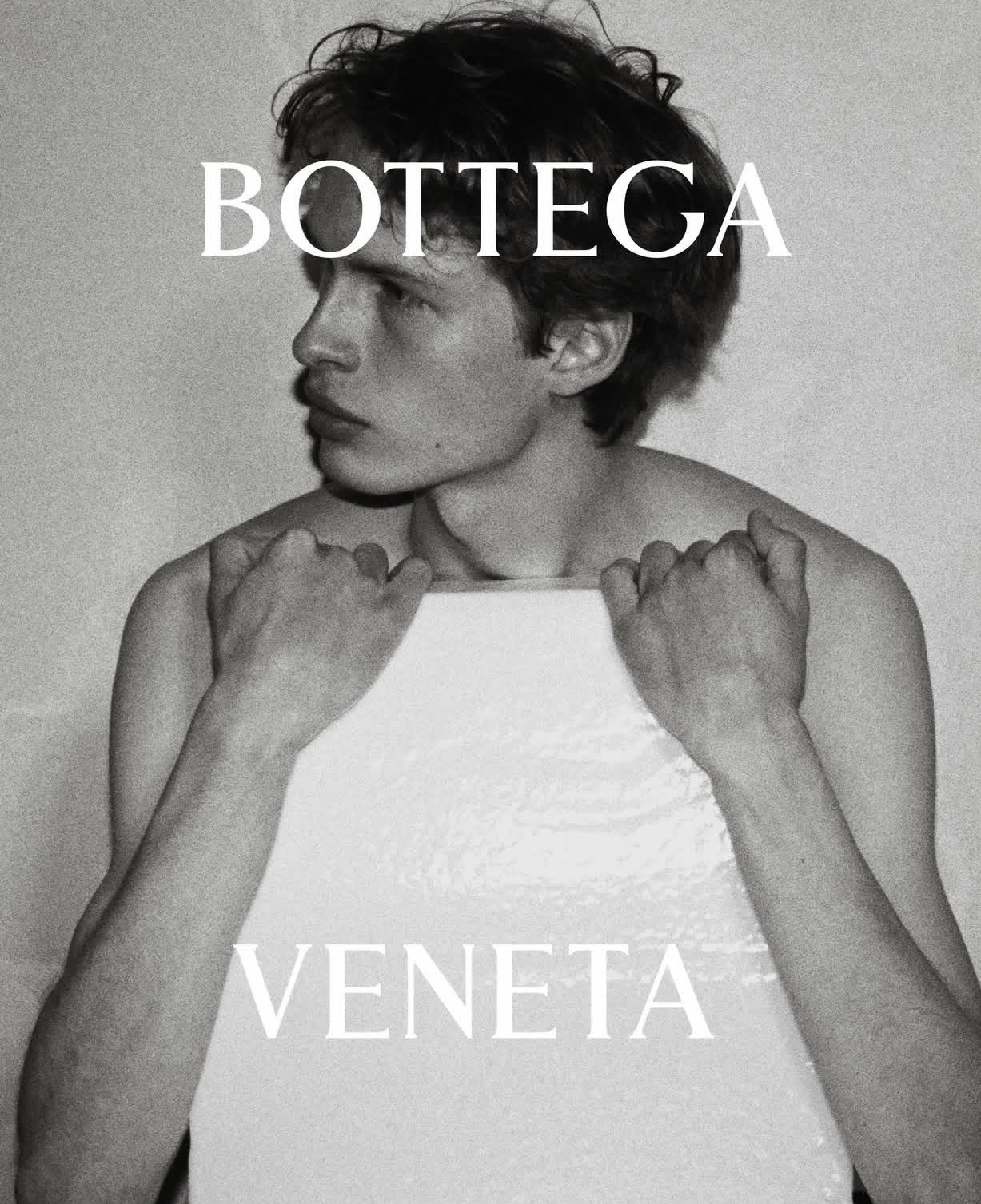 Bottega Veneta 2026冬季系列广告大片：Louise Trott