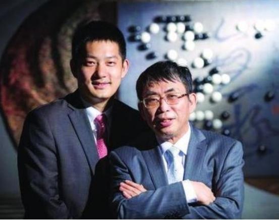 "悟性好,大局观在马晓春之上,但基本技术和比赛经验还不如老马。"聂卫平当年给常昊