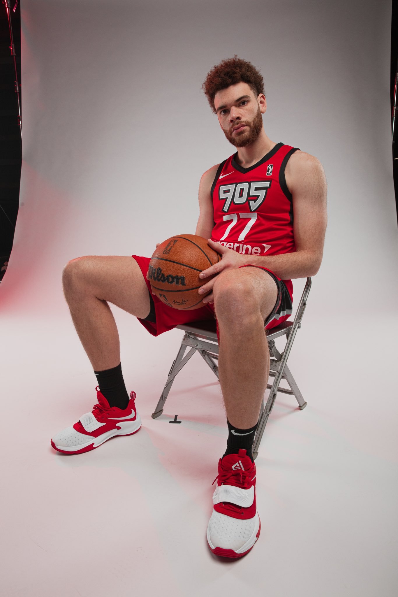 骑士替补合计15分猛龙巴特尔18分，三分6中6？！猛龙vs骑士 ​​​