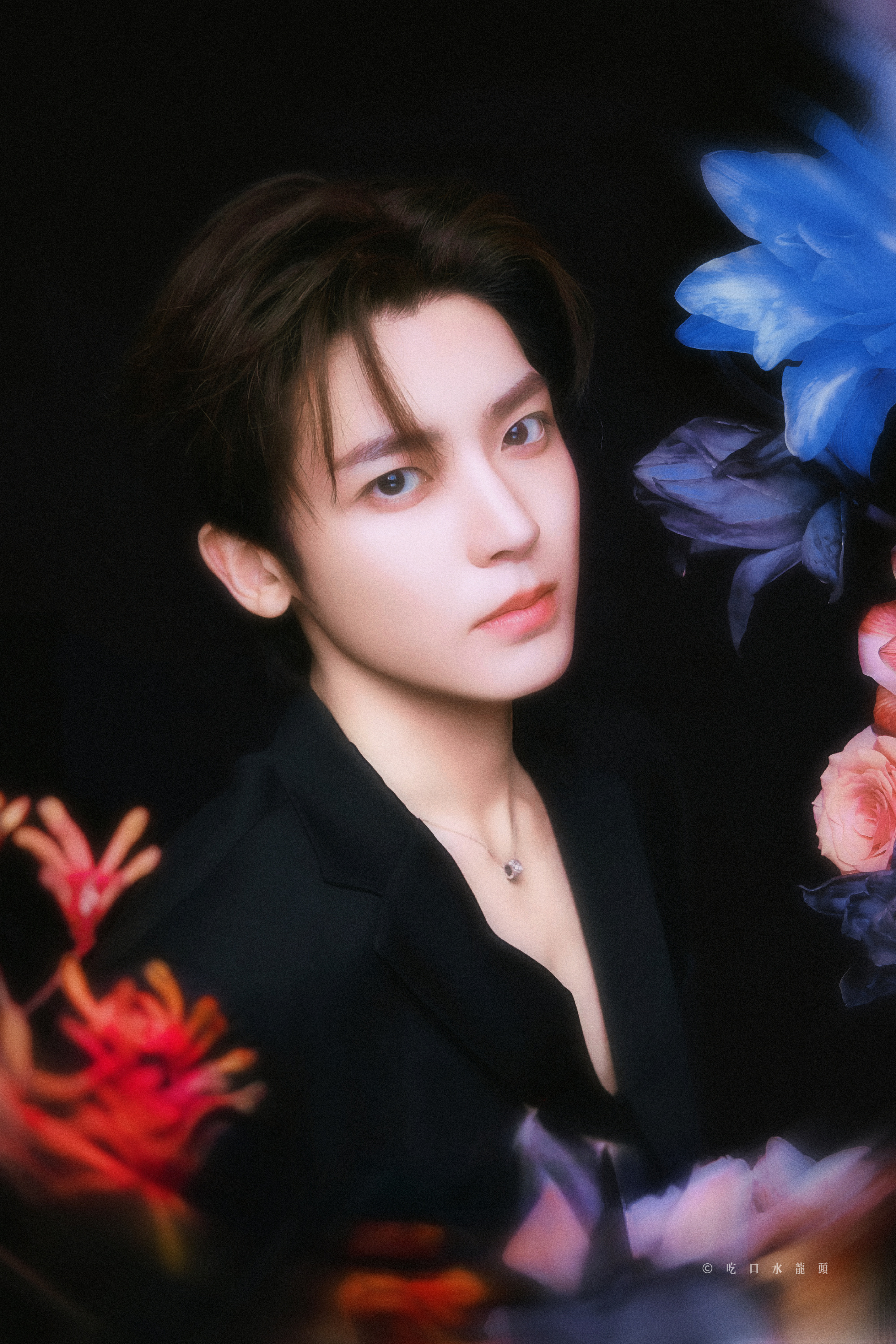 💐 『Rest』｜侯明昊 歌手2026官图去字 